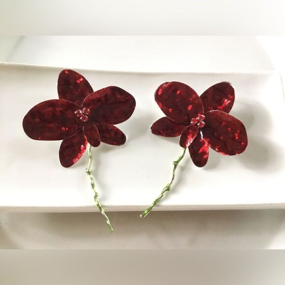 Zara Enameled Flower Earrings - Picture 7 of 7